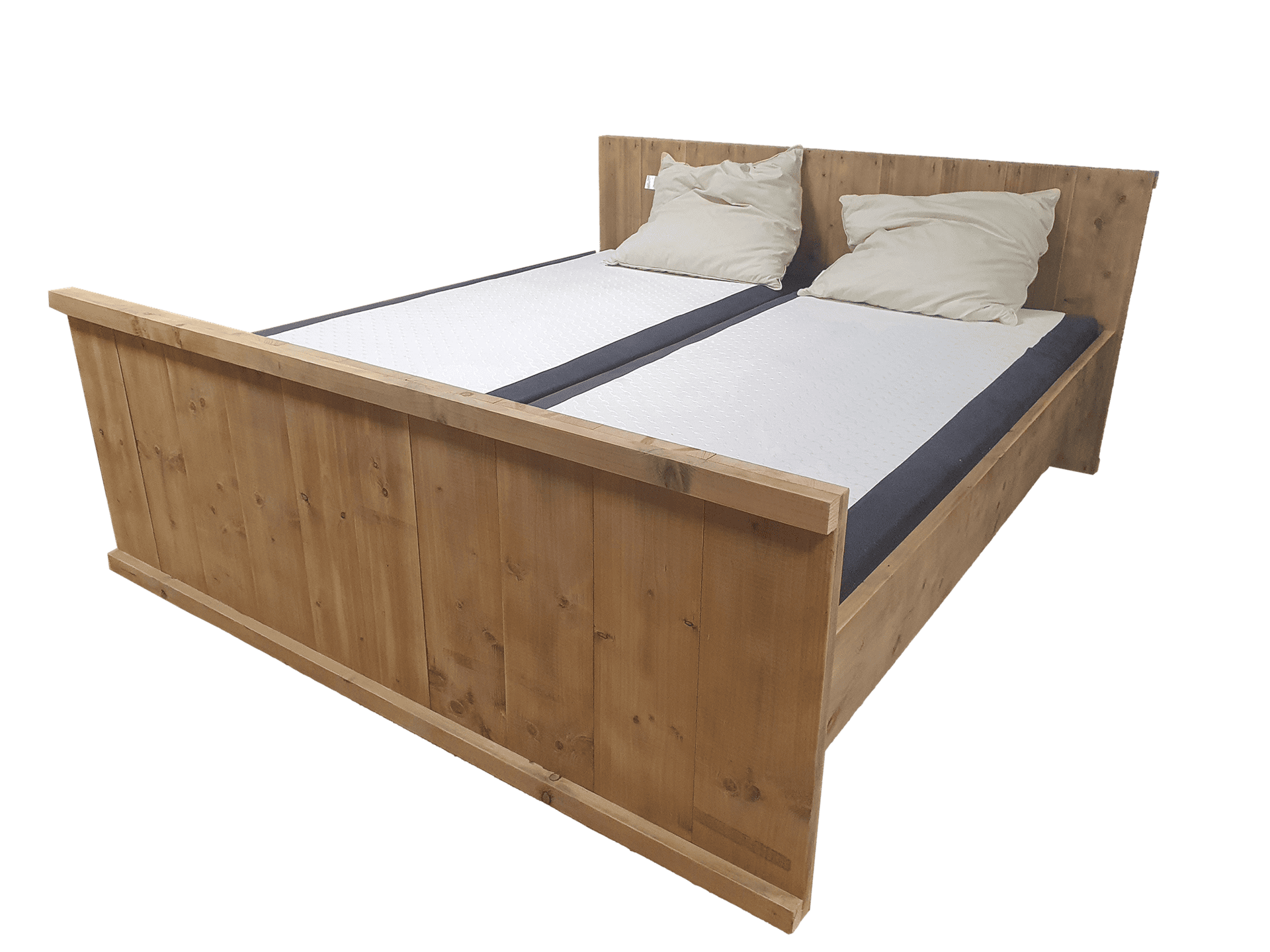 kever Luipaard Op tijd Steigerhouten bed (model: basic) - Goedkope Steigerhouten Meubelen