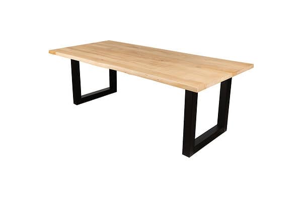 Boomstam eettafel.