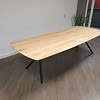 Deens ovale eiken tafel.