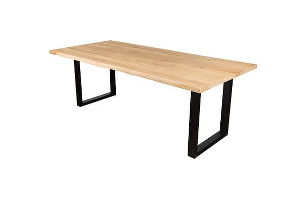 Houten eettafel.