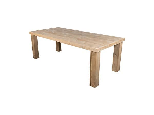 Steigerhouten tafel.