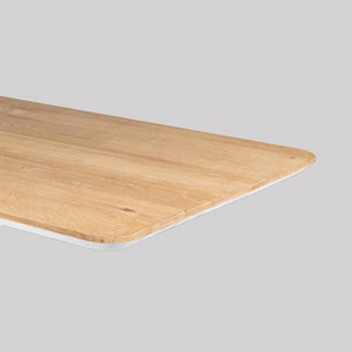 Het onderste gedeelte van de facet rand mag wit geschilderd worden