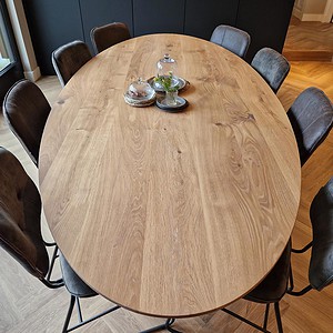 Ovalen eettafel