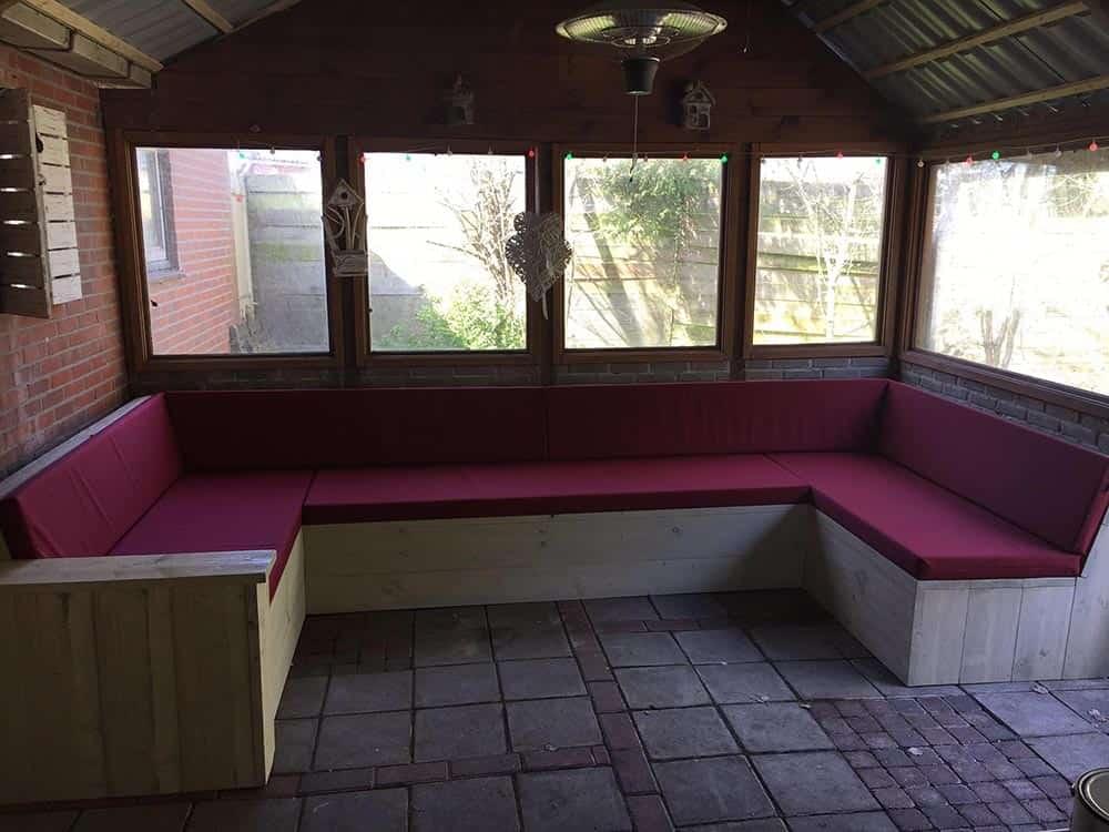 Steigerhouten-U-bank