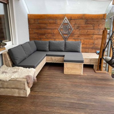 Hoekbank_steigerhout