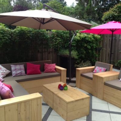 Steigerhouten loungestoel.